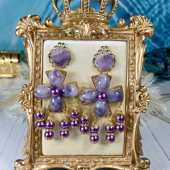 Handmade Jewelry - Vintage Purple Earrings, Lavender rhinestone earrings, Statement Prom Earring